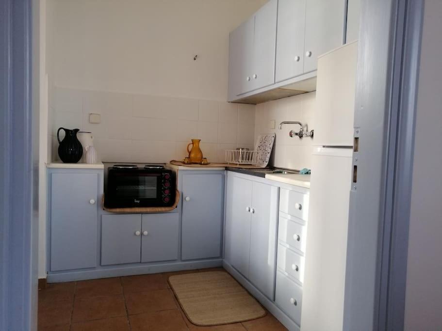 Aegina Port Apt 2-Διαμέρισμα Στο Λιμάνι Της Αίγινας 2 外观 照片