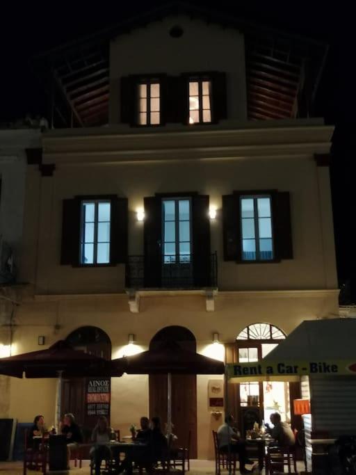 Aegina Port Apt 2-Διαμέρισμα Στο Λιμάνι Της Αίγινας 2 外观 照片